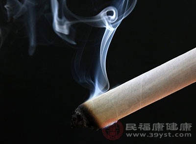 艾灸好处多 但经常艾灸真的没有副作用吗 听听专业的回答-血管微语
